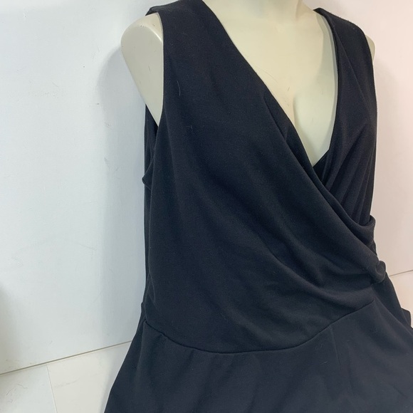 Lane Bryant Black Sleeveless Blouse - Picture 2 of 4